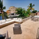 Hotel Casa Santiago Botero