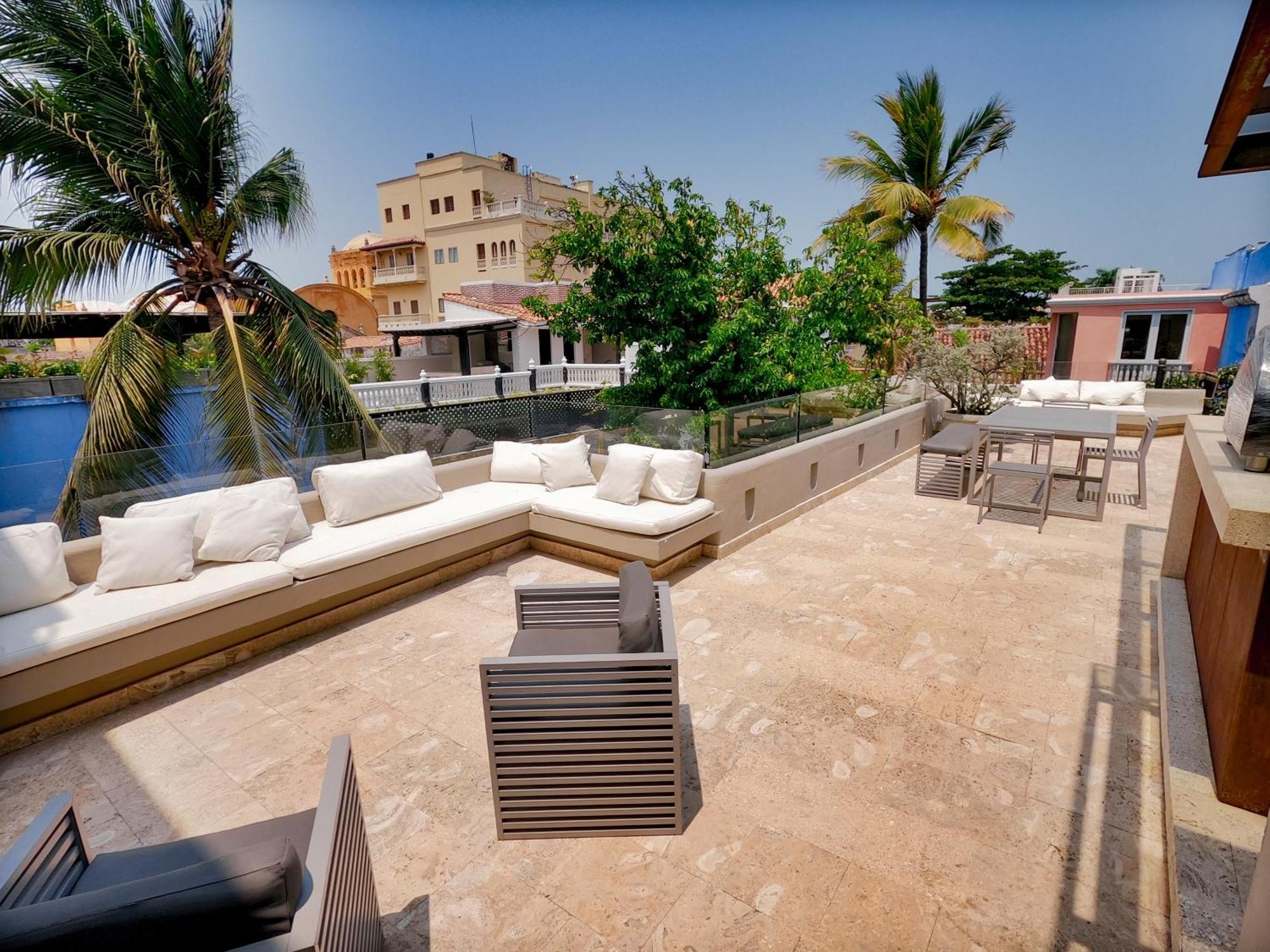 Casa Santiago Botero Cartagena