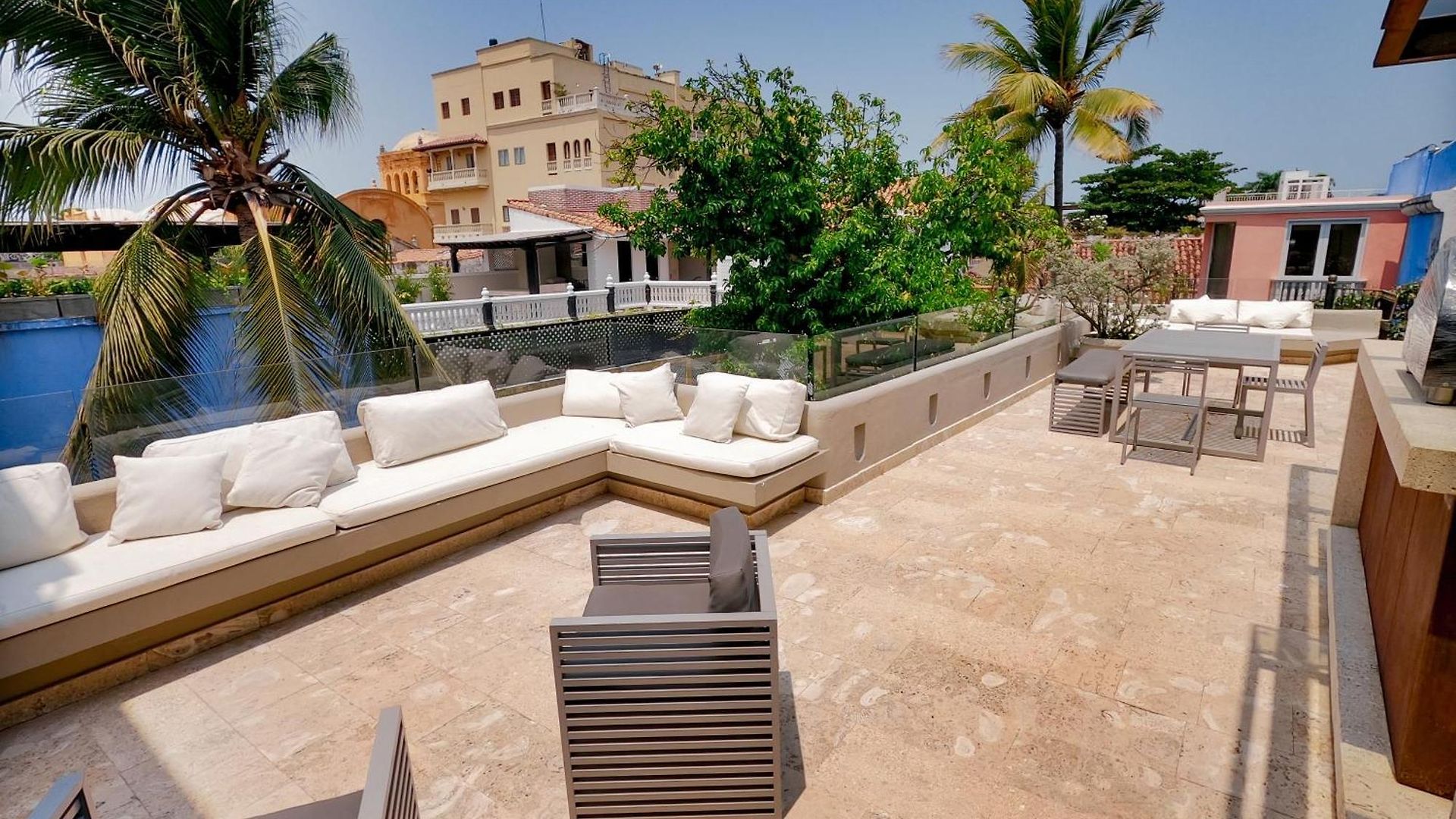 Casa Santiago Botero Cartagena