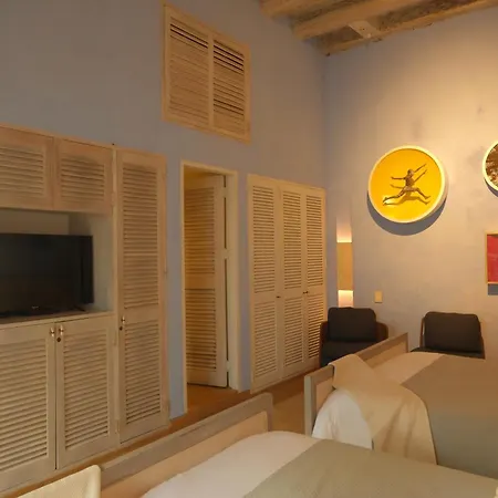 Casa Santiago Botero Cartagena