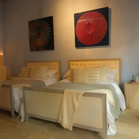 Casa Santiago Botero Cartagena