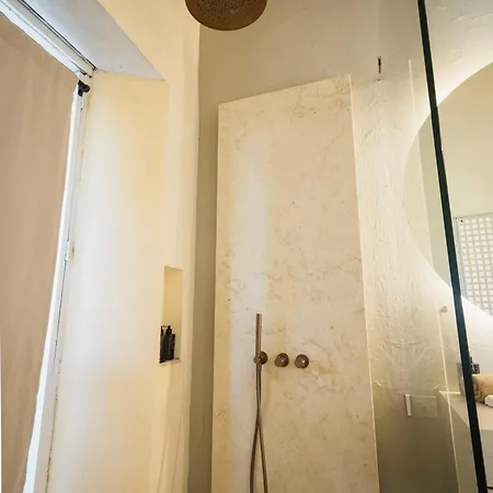 Casa Santiago Botero Cartagena
