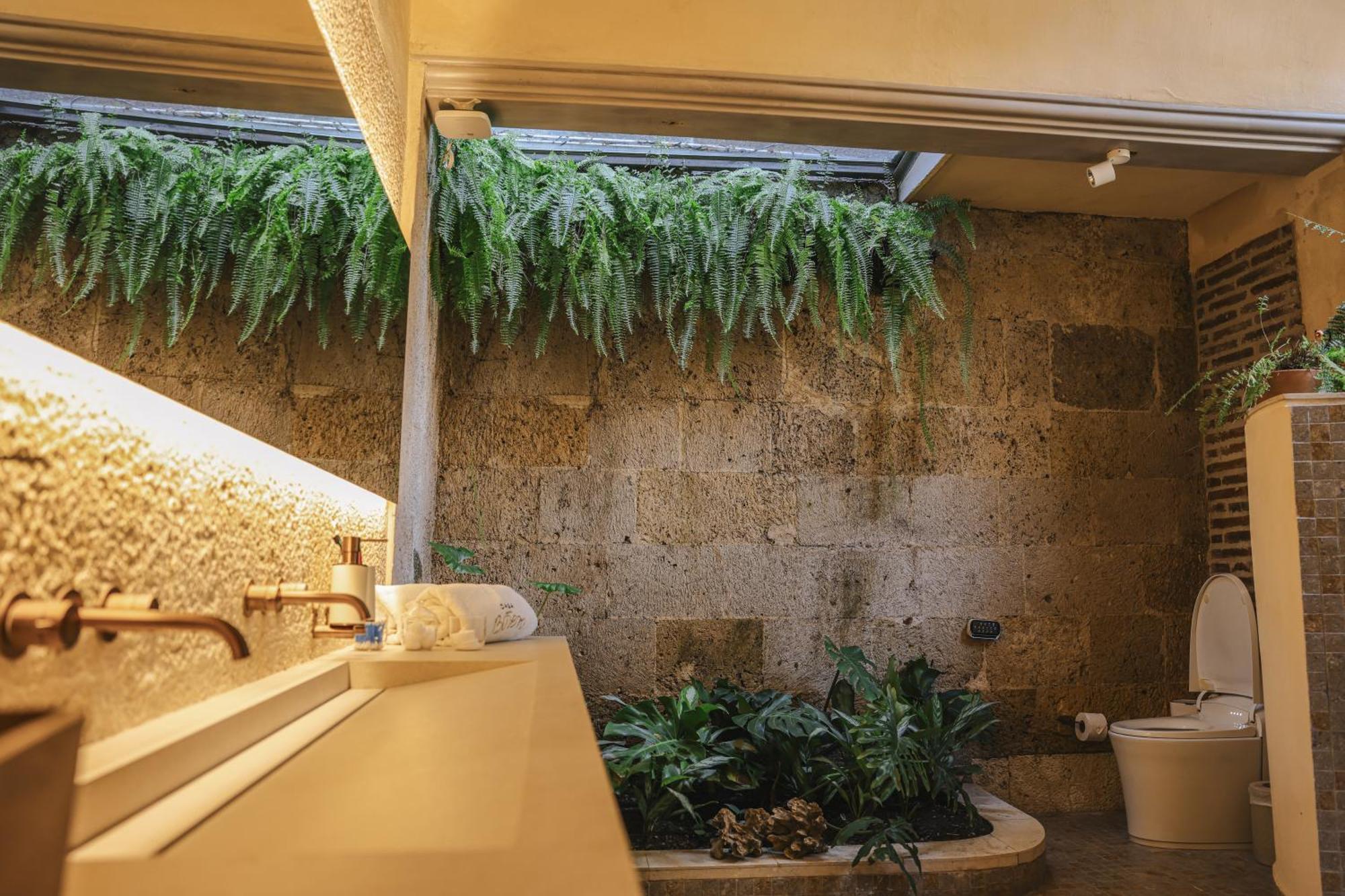 Casa Santiago Botero Hotel