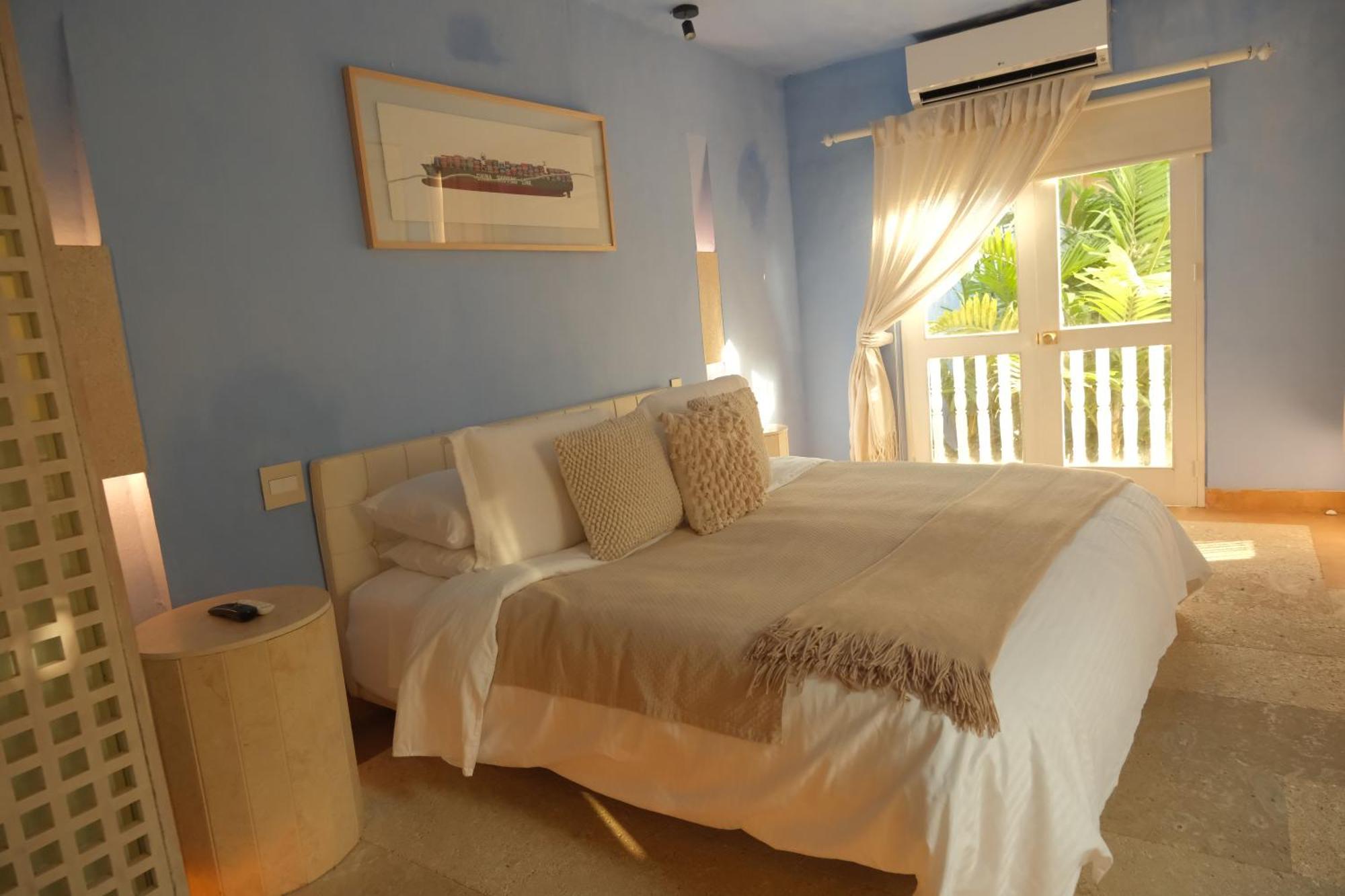 Casa Santiago Botero Cartagena